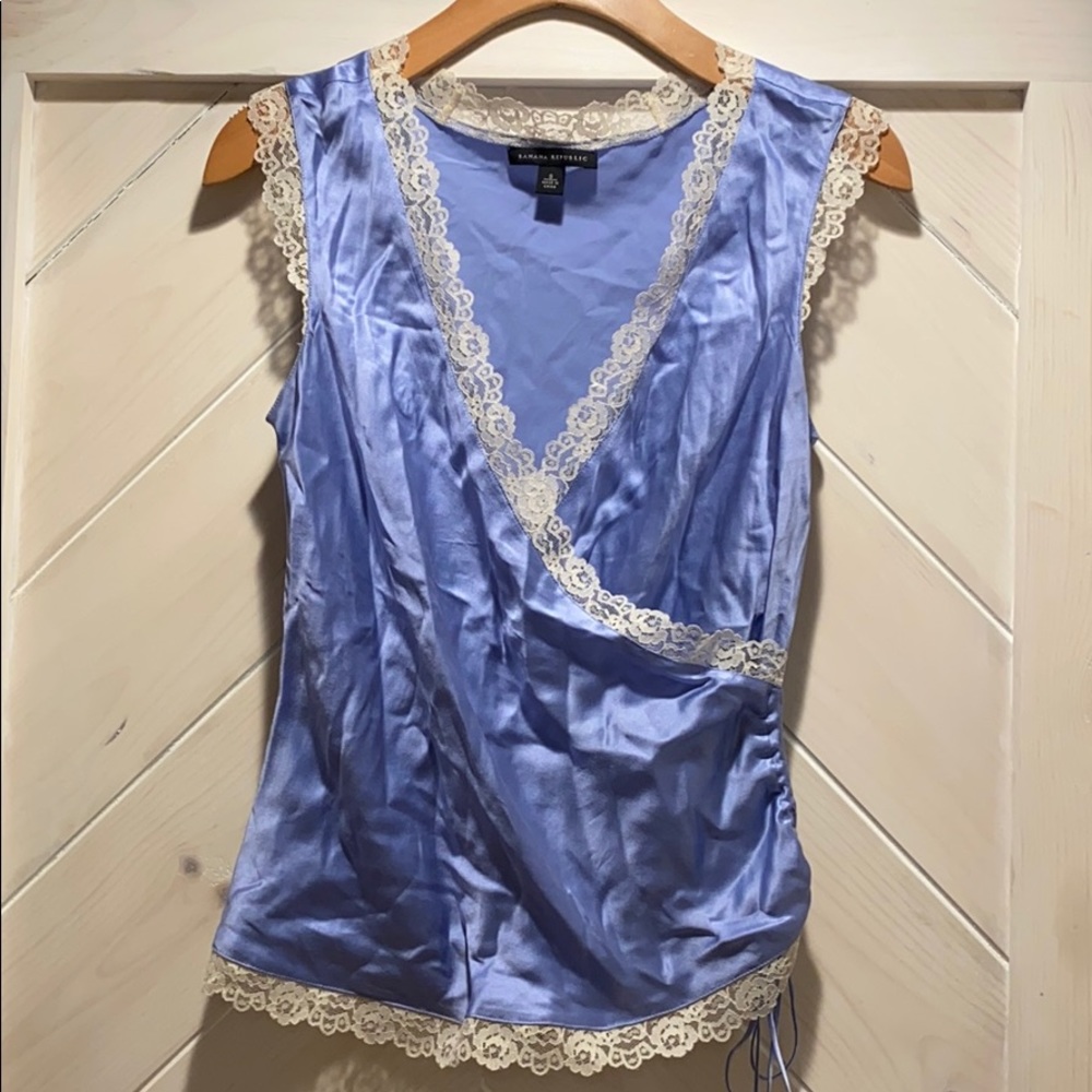 Banana Republic Periwinkle Lace Tank